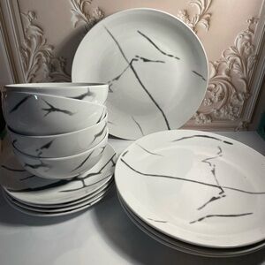 Godinger Gatherers 12 pc set dinner salad plates and bowls